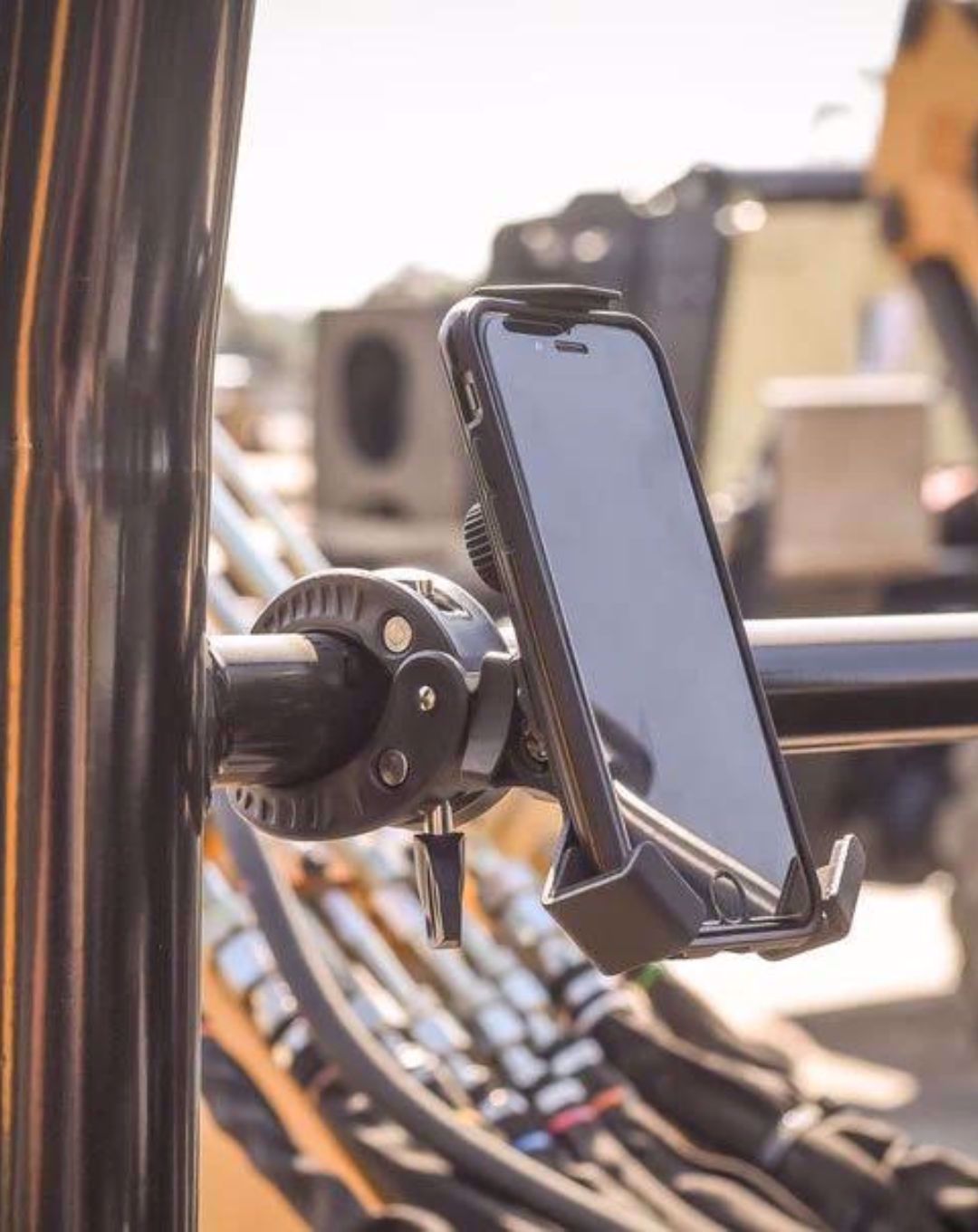 Mob Mount Claw MOBC2-BLK-LG