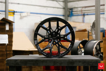 Vossen HF6-4 - 20x9 - 8x170 - ET18 - Super Deep Face - 125.1 - Gloss Black Wheel